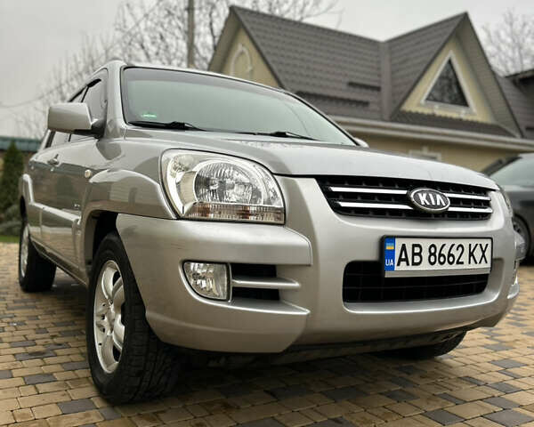 Сірий Кіа Sportage, об'ємом двигуна 1.98 л та пробігом 258 тис. км за 6700 $, фото 2 на Automoto.ua