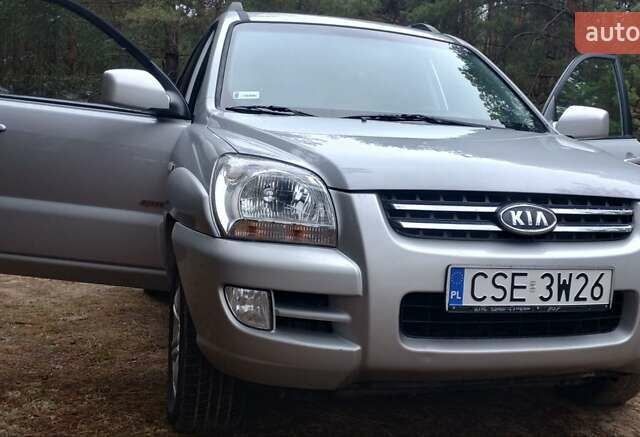 Серый Киа Sportage, объемом двигателя 2.01 л и пробегом 334 тыс. км за 4399 $, фото 1 на Automoto.ua