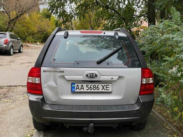 Серый Киа Sportage, объемом двигателя 2 л и пробегом 256 тыс. км за 5999 $, фото 3 на Automoto.ua