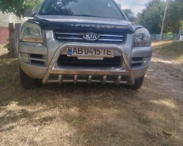 Сірий Кіа Sportage, об'ємом двигуна 2 л та пробігом 137 тис. км за 8000 $, фото 15 на Automoto.ua