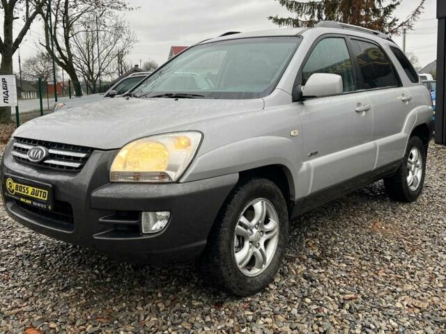 Серый Киа Sportage, объемом двигателя 2 л и пробегом 265 тыс. км за 7600 $, фото 2 на Automoto.ua