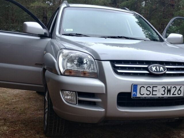 Серый Киа Sportage, объемом двигателя 2 л и пробегом 334 тыс. км за 4399 $, фото 1 на Automoto.ua