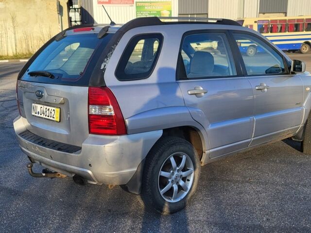 Серый Киа Sportage, объемом двигателя 2 л и пробегом 189 тыс. км за 4453 $, фото 3 на Automoto.ua