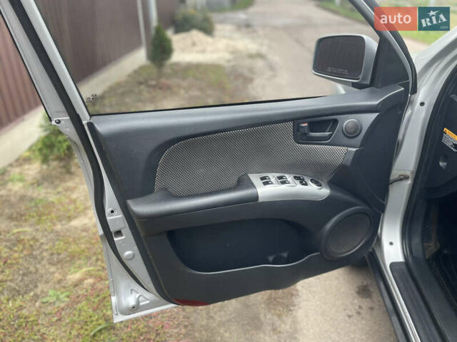 Серый Киа Sportage, объемом двигателя 1.98 л и пробегом 272 тыс. км за 6100 $, фото 8 на Automoto.ua