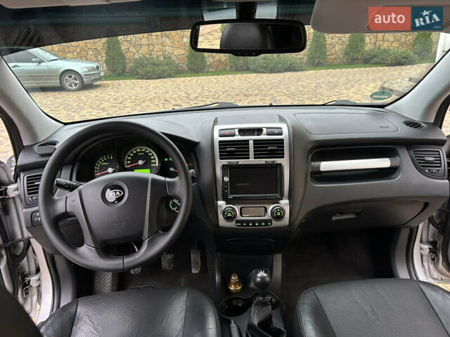 Сірий Кіа Sportage, об'ємом двигуна 1.98 л та пробігом 258 тис. км за 6700 $, фото 20 на Automoto.ua