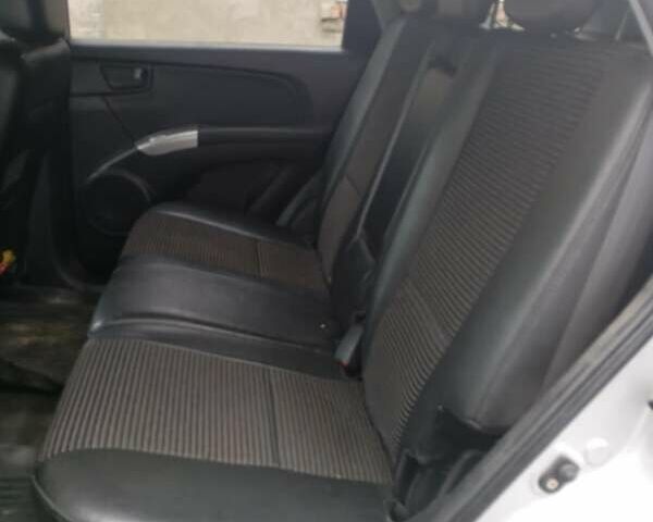 Серый Киа Sportage, объемом двигателя 2 л и пробегом 200 тыс. км за 6500 $, фото 6 на Automoto.ua