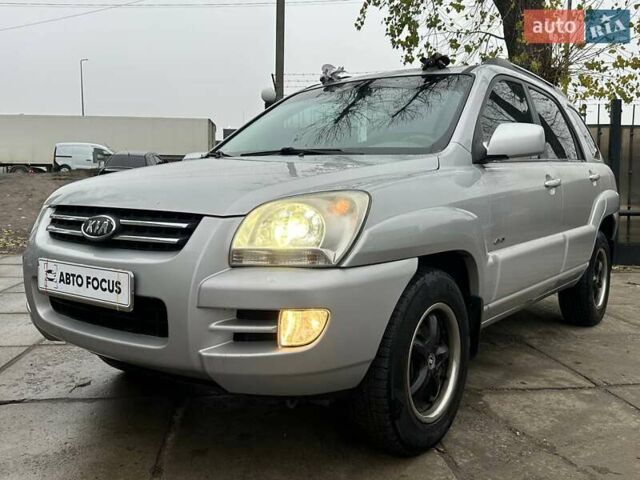 Серый Киа Sportage, объемом двигателя 2.66 л и пробегом 198 тыс. км за 6490 $, фото 2 на Automoto.ua