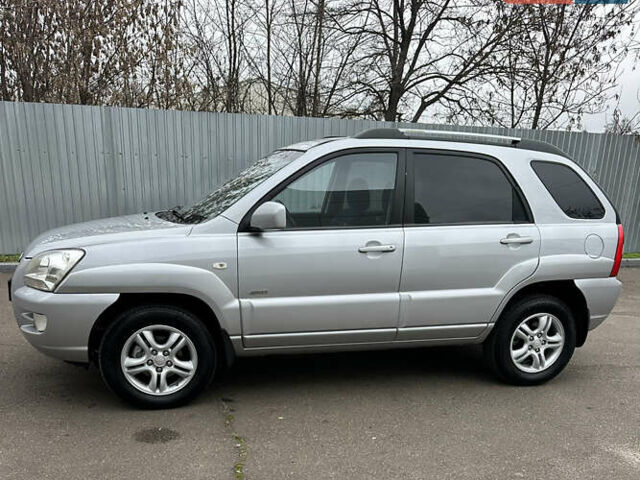 Серый Киа Sportage, объемом двигателя 2 л и пробегом 250 тыс. км за 7900 $, фото 5 на Automoto.ua
