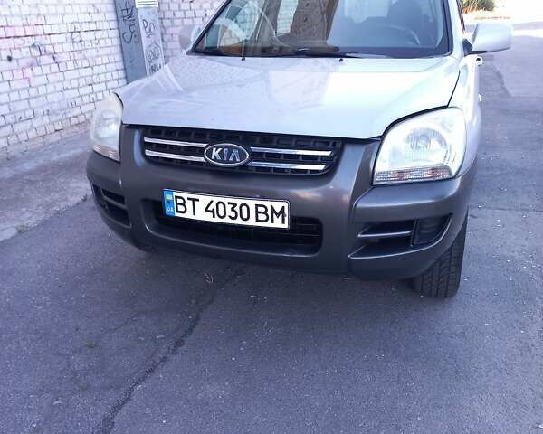 Серый Киа Sportage, объемом двигателя 1.98 л и пробегом 284 тыс. км за 7000 $, фото 5 на Automoto.ua