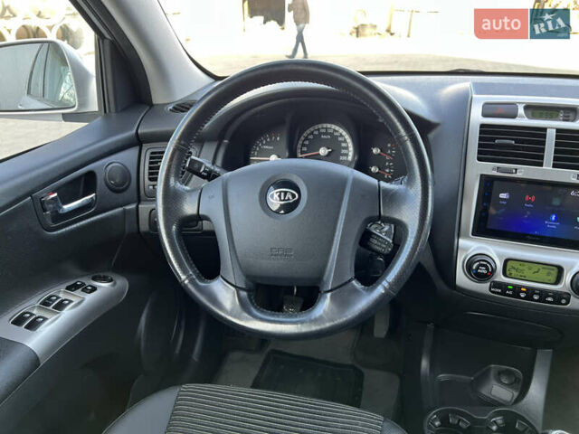 Сірий Кіа Sportage, об'ємом двигуна 2 л та пробігом 162 тис. км за 6950 $, фото 31 на Automoto.ua