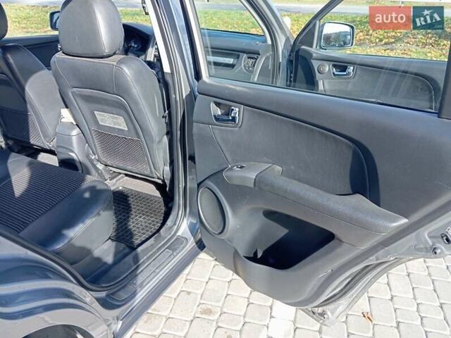 Серый Киа Sportage, объемом двигателя 1.98 л и пробегом 150 тыс. км за 7500 $, фото 11 на Automoto.ua