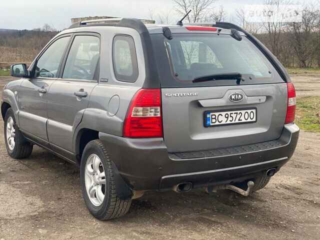 Серый Киа Sportage, объемом двигателя 2 л и пробегом 232 тыс. км за 7500 $, фото 4 на Automoto.ua