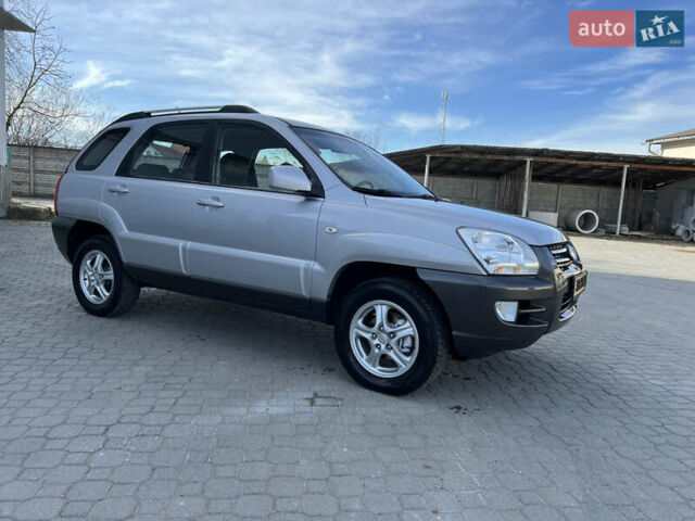 Сірий Кіа Sportage, об'ємом двигуна 2 л та пробігом 162 тис. км за 6950 $, фото 4 на Automoto.ua