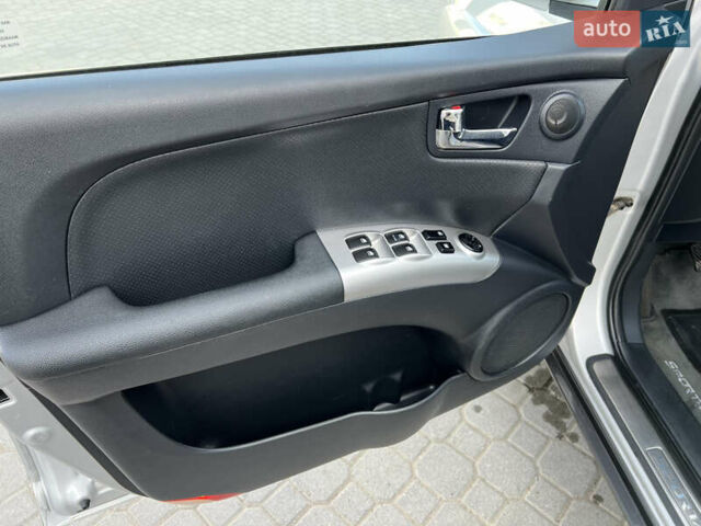 Сірий Кіа Sportage, об'ємом двигуна 2 л та пробігом 162 тис. км за 6950 $, фото 21 на Automoto.ua
