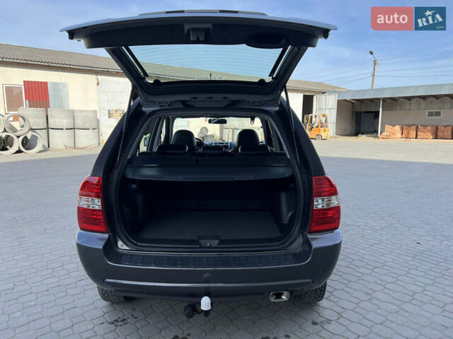 Сірий Кіа Sportage, об'ємом двигуна 2 л та пробігом 162 тис. км за 6950 $, фото 33 на Automoto.ua