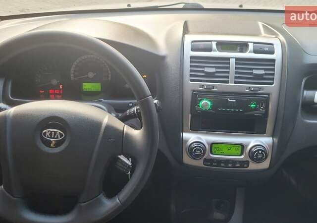 Серый Киа Sportage, объемом двигателя 2 л и пробегом 288 тыс. км за 6999 $, фото 31 на Automoto.ua