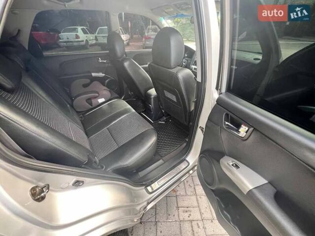 Серый Киа Sportage, объемом двигателя 2 л и пробегом 288 тыс. км за 6999 $, фото 35 на Automoto.ua