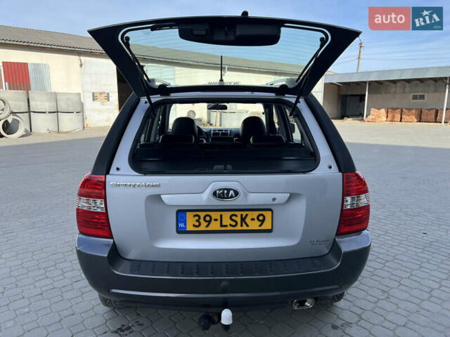 Сірий Кіа Sportage, об'ємом двигуна 2 л та пробігом 162 тис. км за 6950 $, фото 36 на Automoto.ua
