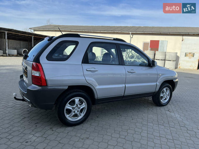 Сірий Кіа Sportage, об'ємом двигуна 2 л та пробігом 162 тис. км за 6950 $, фото 7 на Automoto.ua