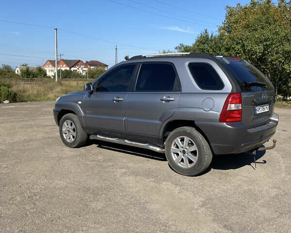 Серый Киа Sportage, объемом двигателя 1.98 л и пробегом 267 тыс. км за 8600 $, фото 4 на Automoto.ua