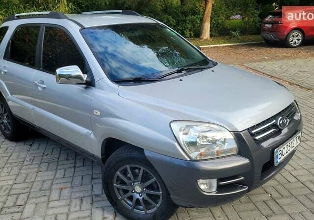 Серый Киа Sportage, объемом двигателя 2 л и пробегом 288 тыс. км за 6999 $, фото 8 на Automoto.ua
