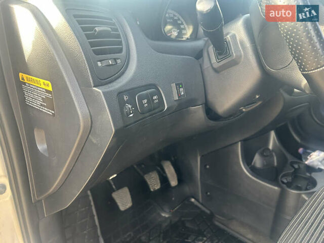 Сірий Кіа Sportage, об'ємом двигуна 2 л та пробігом 187 тис. км за 8500 $, фото 14 на Automoto.ua