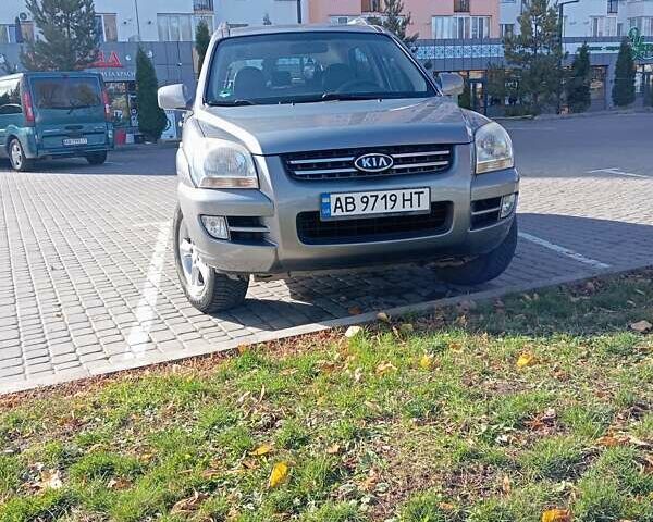 Серый Киа Sportage, объемом двигателя 1.98 л и пробегом 150 тыс. км за 7500 $, фото 14 на Automoto.ua