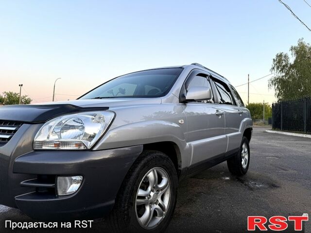 Сірий Кіа Sportage, об'ємом двигуна 2 л та пробігом 350 тис. км за 7900 $, фото 3 на Automoto.ua