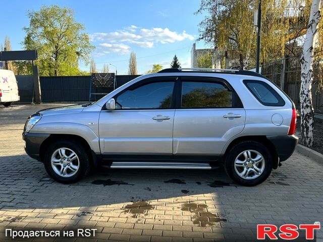 Сірий Кіа Sportage, об'ємом двигуна 2 л та пробігом 255 тис. км за 8200 $, фото 11 на Automoto.ua