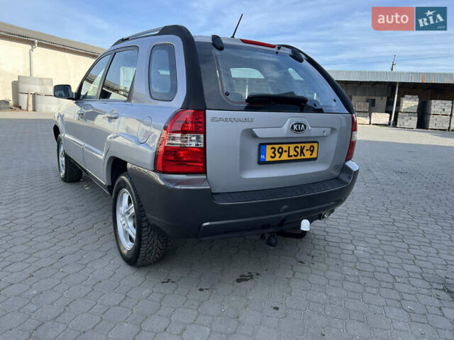 Сірий Кіа Sportage, об'ємом двигуна 2 л та пробігом 162 тис. км за 6950 $, фото 11 на Automoto.ua