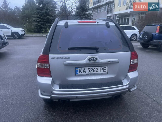 Серый Киа Sportage, объемом двигателя 1.99 л и пробегом 315 тыс. км за 8300 $, фото 5 на Automoto.ua