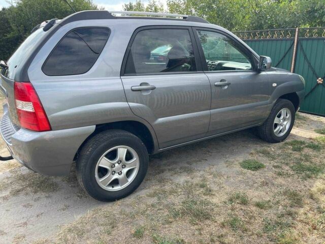 Серый Киа Sportage, объемом двигателя 2 л и пробегом 181 тыс. км за 7499 $, фото 3 на Automoto.ua