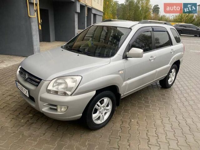 Серый Киа Sportage, объемом двигателя 2 л и пробегом 212 тыс. км за 8350 $, фото 7 на Automoto.ua
