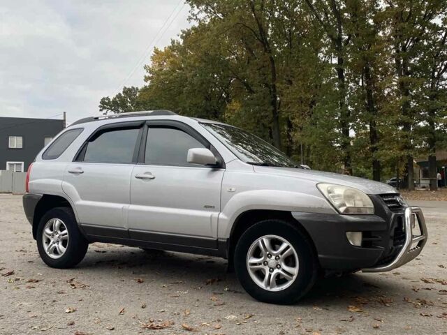 Серый Киа Sportage, объемом двигателя 2 л и пробегом 168 тыс. км за 7900 $, фото 6 на Automoto.ua