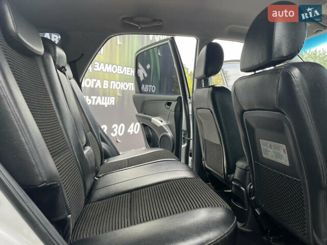 Серый Киа Sportage, объемом двигателя 0 л и пробегом 188 тыс. км за 9000 $, фото 16 на Automoto.ua