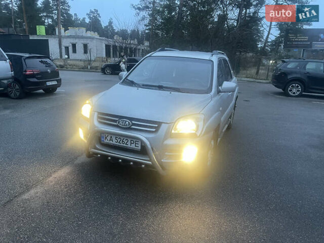 Серый Киа Sportage, объемом двигателя 1.99 л и пробегом 315 тыс. км за 8300 $, фото 6 на Automoto.ua