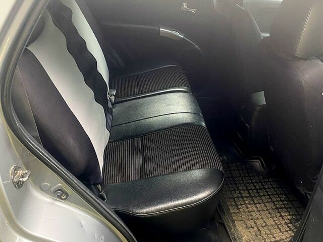 Серый Киа Sportage, объемом двигателя 2 л и пробегом 248 тыс. км за 7500 $, фото 2 на Automoto.ua