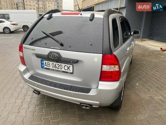 Серый Киа Sportage, объемом двигателя 2 л и пробегом 212 тыс. км за 8350 $, фото 16 на Automoto.ua