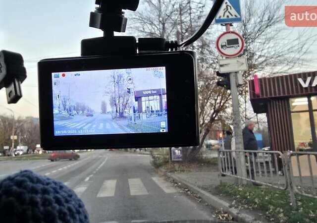 Серый Киа Sportage, объемом двигателя 1.99 л и пробегом 221 тыс. км за 8200 $, фото 26 на Automoto.ua