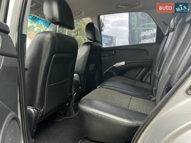 Серый Киа Sportage, объемом двигателя 0 л и пробегом 188 тыс. км за 9000 $, фото 12 на Automoto.ua