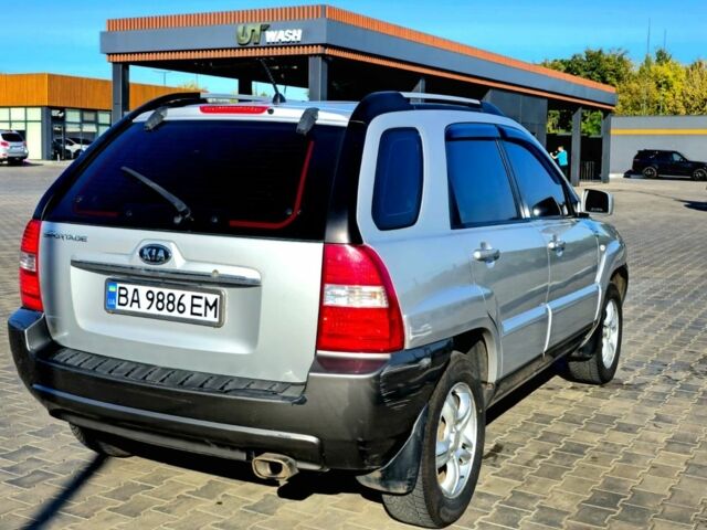 Сірий Кіа Sportage, об'ємом двигуна 2 л та пробігом 270 тис. км за 6800 $, фото 1 на Automoto.ua