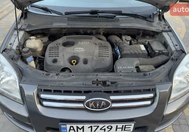 Серый Киа Sportage, объемом двигателя 2 л и пробегом 276 тыс. км за 7300 $, фото 15 на Automoto.ua