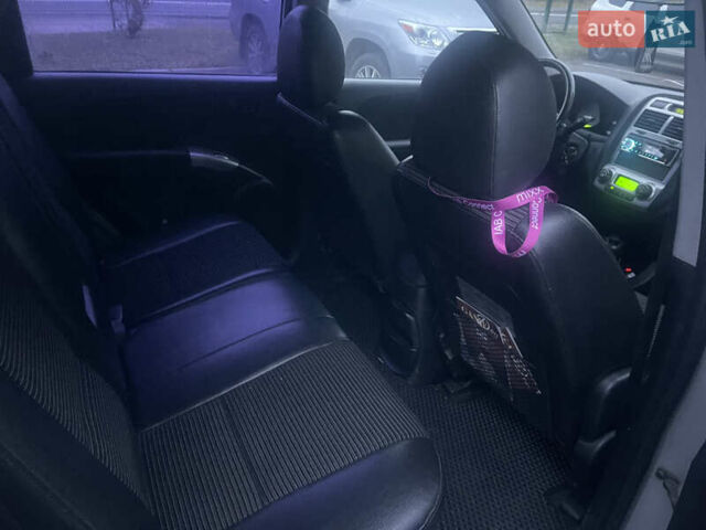 Серый Киа Sportage, объемом двигателя 1.99 л и пробегом 315 тыс. км за 8300 $, фото 9 на Automoto.ua