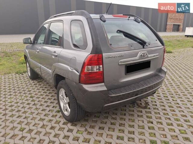 Серый Киа Sportage, объемом двигателя 2 л и пробегом 295 тыс. км за 8500 $, фото 47 на Automoto.ua
