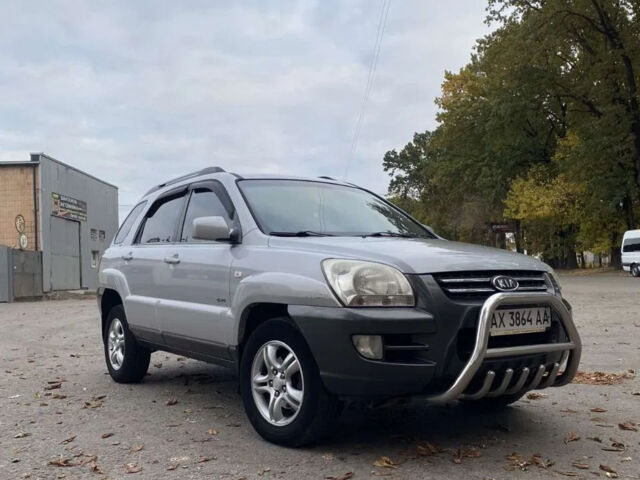 Серый Киа Sportage, объемом двигателя 2 л и пробегом 168 тыс. км за 7900 $, фото 3 на Automoto.ua