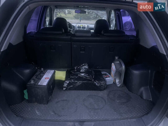 Серый Киа Sportage, объемом двигателя 1.99 л и пробегом 315 тыс. км за 8300 $, фото 13 на Automoto.ua