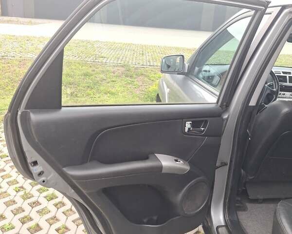 Серый Киа Sportage, объемом двигателя 2 л и пробегом 295 тыс. км за 8500 $, фото 33 на Automoto.ua