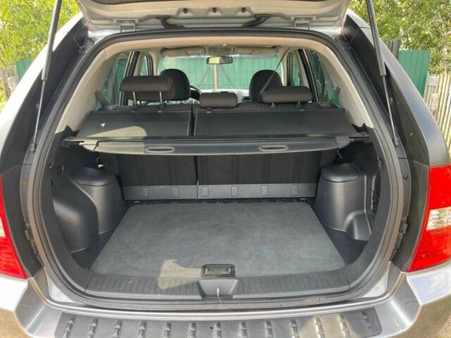 Серый Киа Sportage, объемом двигателя 2 л и пробегом 181 тыс. км за 7499 $, фото 14 на Automoto.ua