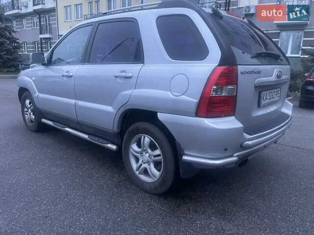 Серый Киа Sportage, объемом двигателя 1.99 л и пробегом 315 тыс. км за 8300 $, фото 3 на Automoto.ua