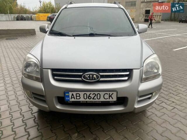 Серый Киа Sportage, объемом двигателя 2 л и пробегом 212 тыс. км за 8350 $, фото 10 на Automoto.ua